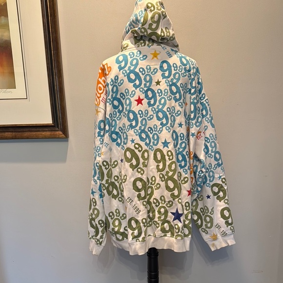 Rare Gino Green Global white Graphic Hoodie with 9’s monogram 5X - Picture 6 of 16
